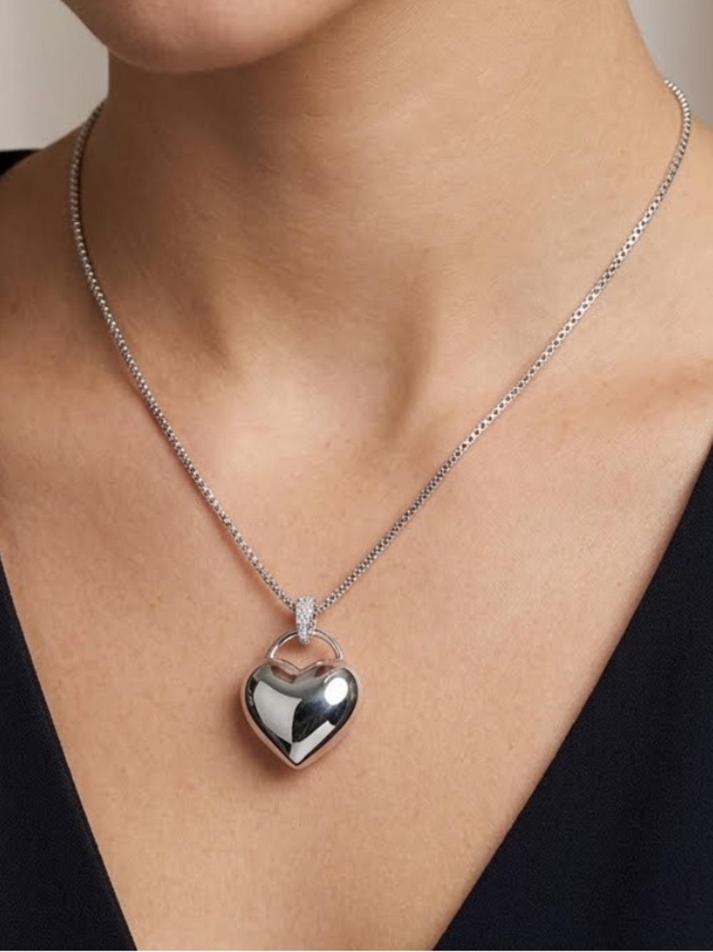 Hillberg & Berk PUFFY HEART pendant. 
925 sterling silver
New. Retail $155